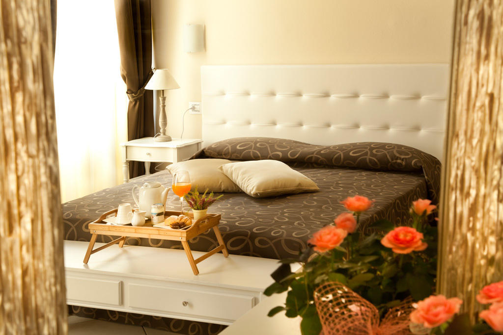 Albergo Roma Борго-Валь-ди-Таро Экстерьер фото